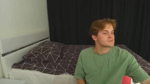 Snapshot of 2nc_ chatting on September 26, 2025, 2:32 pm Eleot online show from September 26, 2025, 2:32 pm