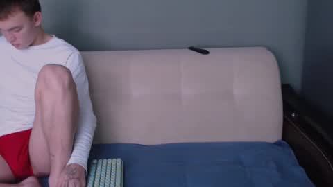 Snapshot of 2nc_ chatting on October 6, 2025, 8:34 am Eleot online show from October 6, 2025, 8:34 am