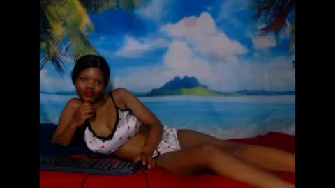 2prettycute online show from January 23, 2025, 1:41 am