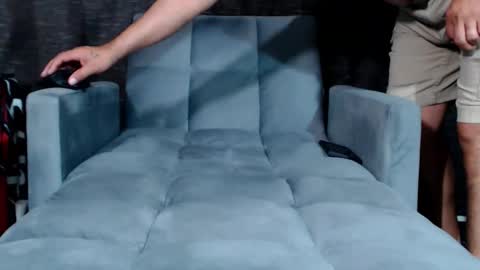 Snapshot of 2sexyniknowit chatting on June 11, 2026, 2:53 am domingo online show from June 11, 2026, 2:53 am