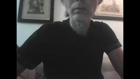 34colombiano34 online show from April 8, 2026, 6:35 am