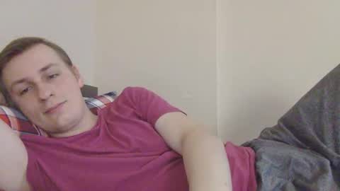 Snapshot of 3andy3 chatting on October 12, 2025, 6:34 am Andy online show from October 12, 2025, 6:34 am