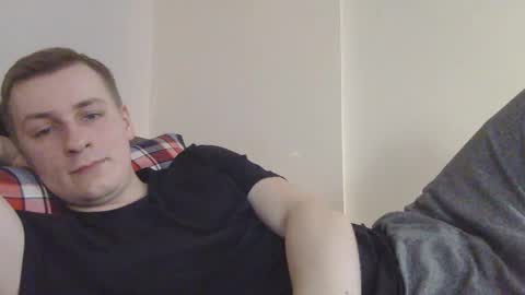 Snapshot of 3andy3 chatting on November 14, 2025, 8:13 am Andy online show from November 14, 2025, 8:13 am