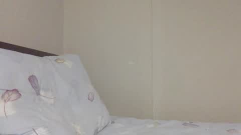 Snapshot of 3andy3 chatting on November 19, 2025, 6:13 am Andy online show from November 19, 2025, 6:13 am