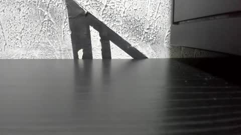 3X NAXAA online show from October 18, 2025, 12:39 pm