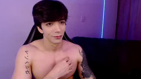 420_user online show from May 18, 2026, 4:40 am