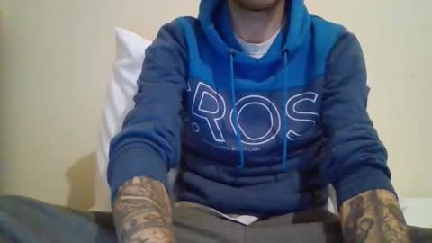 Snapshot of 420feetloverr420 chatting on September 19, 2025, 12:12 am 420feetloverr420 online show from September 19, 2025, 12:12 am