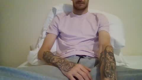 Snapshot of 420feetloverr420 chatting on September 19, 2025, 10:10 pm 420feetloverr420 online show from September 19, 2025, 10:10 pm