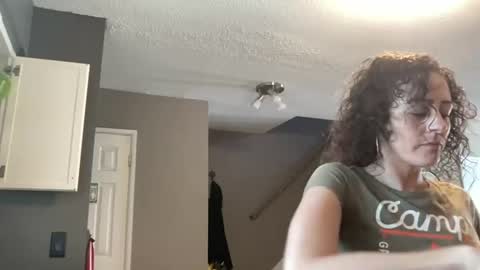 KC420Couple online show from July 14, 2026, 4:02 pm