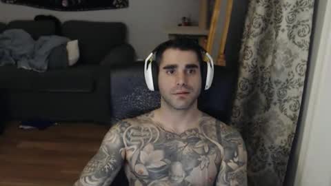 Snapshot of 420randomguy chatting on March 26, 2026, 2:39 am Anomander Rake online show from March 26, 2026, 2:39 am