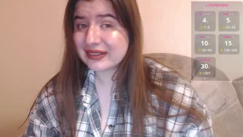 Snapshot of 444____ chatting on February 21, 2025, 5:53 pm Katya online show from February 21, 2025, 5:53 pm