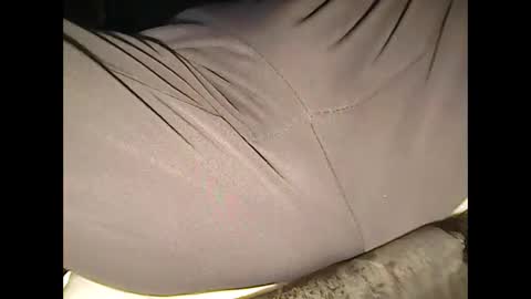 Snapshot of 4guy200 chatting on November 23, 2025, 10:53 pm 4guy200 online show from November 23, 2025, 10:53 pm