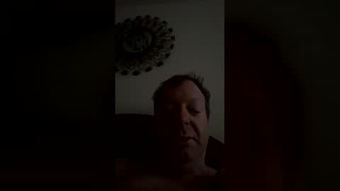 Snapshot of 4rtt43 chatting on March 1, 2026, 8:05 am robert online show from March 1, 2026, 8:05 am