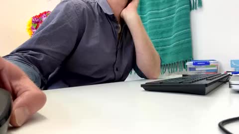 555tony555 online show from April 15, 2026, 3:13 am