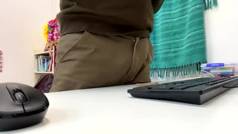 555tony555 online show from April 30, 2026, 4:19 am