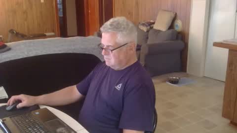 Snapshot of 55mnc chatting on December 1, 2025, 9:31 pm Joe online show from December 1, 2025, 9:31 pm