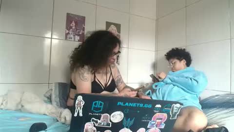 Snapshot of 666afrodite chatting on October 18, 2025, 5:35 pm 666afrodite online show from October 18, 2025, 5:35 pm