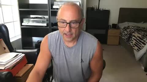 daddy vegas  for single women and couples here online show from April 10, 2026, 6:34 pm