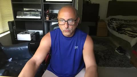 daddy vegas  for single women and couples here online show from May 10, 2026, 12:27 am
