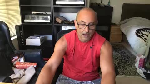 daddy vegas  for single women and couples here online show from May 28, 2026, 8:06 pm