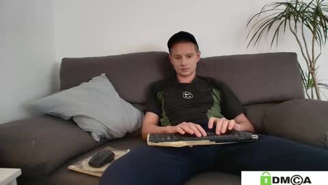 Snapshot of 696frank chatting on March 1, 2026, 12:29 pm chico online show from March 1, 2026, 12:29 pm