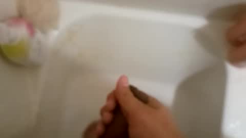 69angel96 online show from April 23, 2026, 12:12 am