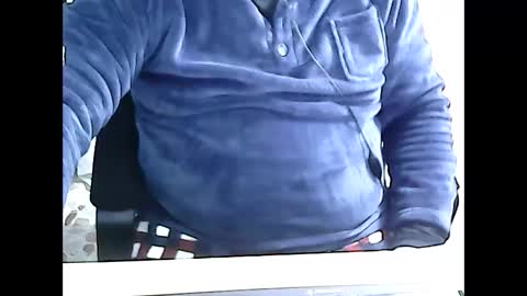 Snapshot of 69desamor chatting on December 17, 2024, 7:18 am 69desamor online show from December 17, 2024, 7:18 am