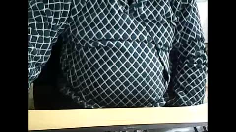 Snapshot of 69desamor chatting on January 5, 2025, 6:24 am 69desamor online show from January 5, 2025, 6:24 am