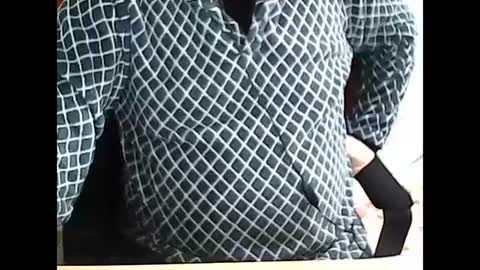 Snapshot of 69desamor chatting on February 16, 2025, 6:21 am 69desamor online show from February 16, 2025, 6:21 am