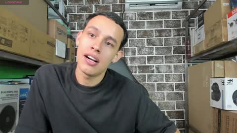 Snapshot of 69osiris chatting on April 12, 2026, 8:25 pm Osiris online show from April 12, 2026, 8:25 pm