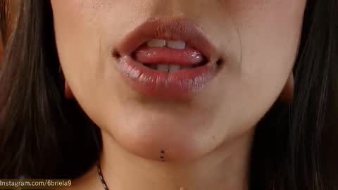 B R I E L A  online show from March 7, 2026, 6:27 pm