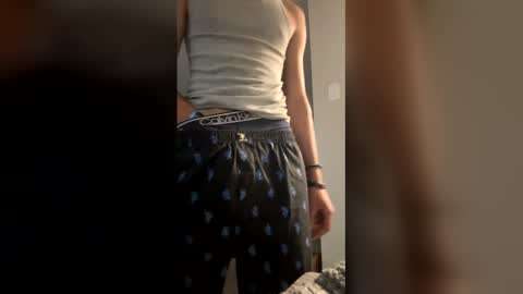 6ftpr online show from April 8, 2026, 11:27 pm