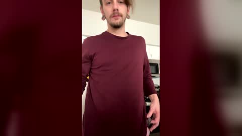 Snapshot of 6inchthrobber chatting on February 18, 2026, 3:30 pm Daddy online show from February 18, 2026, 3:30 pm