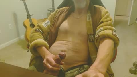 Snapshot of 6stringer62 chatting on January 20, 2025, 11:13 am 6stringer62 online show from January 20, 2025, 11:13 am