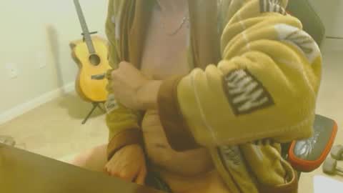 Snapshot of 6stringer62 chatting on February 6, 2025, 8:07 am 6stringer62 online show from February 6, 2025, 8:07 am