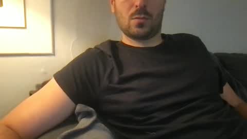 Snapshot of 6tu chatting on October 14, 2025, 9:15 pm 6tu online show from October 14, 2025, 9:15 pm