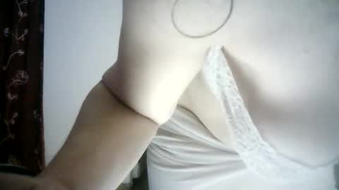 Lilu online show from February 26, 2026, 10:31 pm