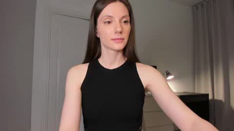 Anna online show from March 31, 2026, 8:09 pm