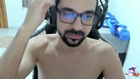 Snapshot of 7_high chatting on November 5, 2025, 10:43 pm high online show from November 5, 2025, 10:43 pm