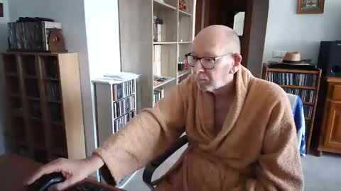  Papi  online show from February 27, 2026, 10:15 am