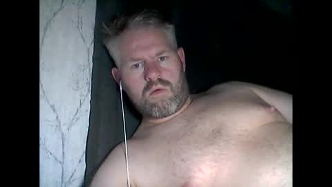 Snapshot of 81jonnyx chatting on December 20, 2024, 9:39 pm 81jonnyx online show from December 20, 2024, 9:39 pm