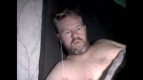 Snapshot of 81jonnyx chatting on February 19, 2025, 8:12 am 81jonnyx online show from February 19, 2025, 8:12 am