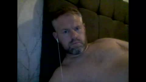 Snapshot of 81jonnyx chatting on October 19, 2025, 9:15 pm 81jonnyx online show from October 19, 2025, 9:15 pm