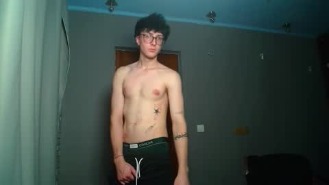 Snapshot of 8_goat chatting on October 23, 2025, 10:19 pm Phillip online show from October 23, 2025, 10:19 pm