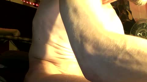 8inches4you2 online show from June 18, 2026, 6:02 am