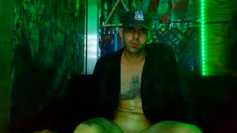 EvelDicknievel1 online show from September 29, 2025, 7:35 am