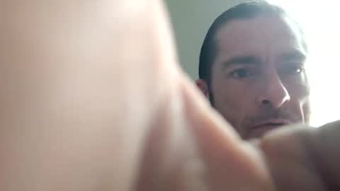 Snapshot of 8intenn chatting on December 20, 2025, 9:00 pm 8intenn online show from December 20, 2025, 9:00 pm