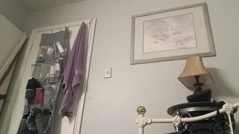 Snapshot of 8intenn chatting on February 24, 2026, 3:04 am 8intenn online show from February 24, 2026, 3:04 am