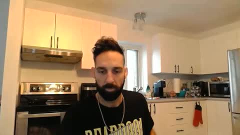 Snapshot of 8james5 chatting on October 22, 2025, 3:23 pm 8james5 online show from October 22, 2025, 3:23 pm