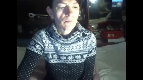 Snapshot of 8mistress8 chatting on December 7, 2024, 8:11 am 8MISTRESS8 online show from December 7, 2024, 8:11 am